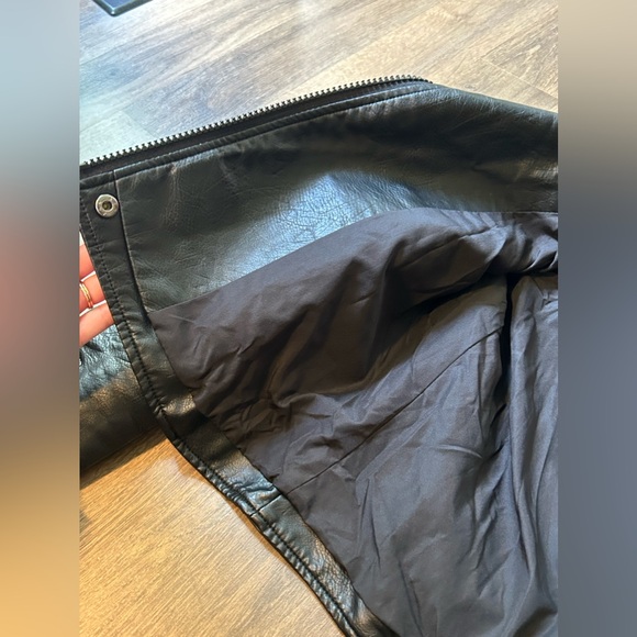 Wild Table Target Faux Leather Jacket in Black XS - Picture 5 of 7